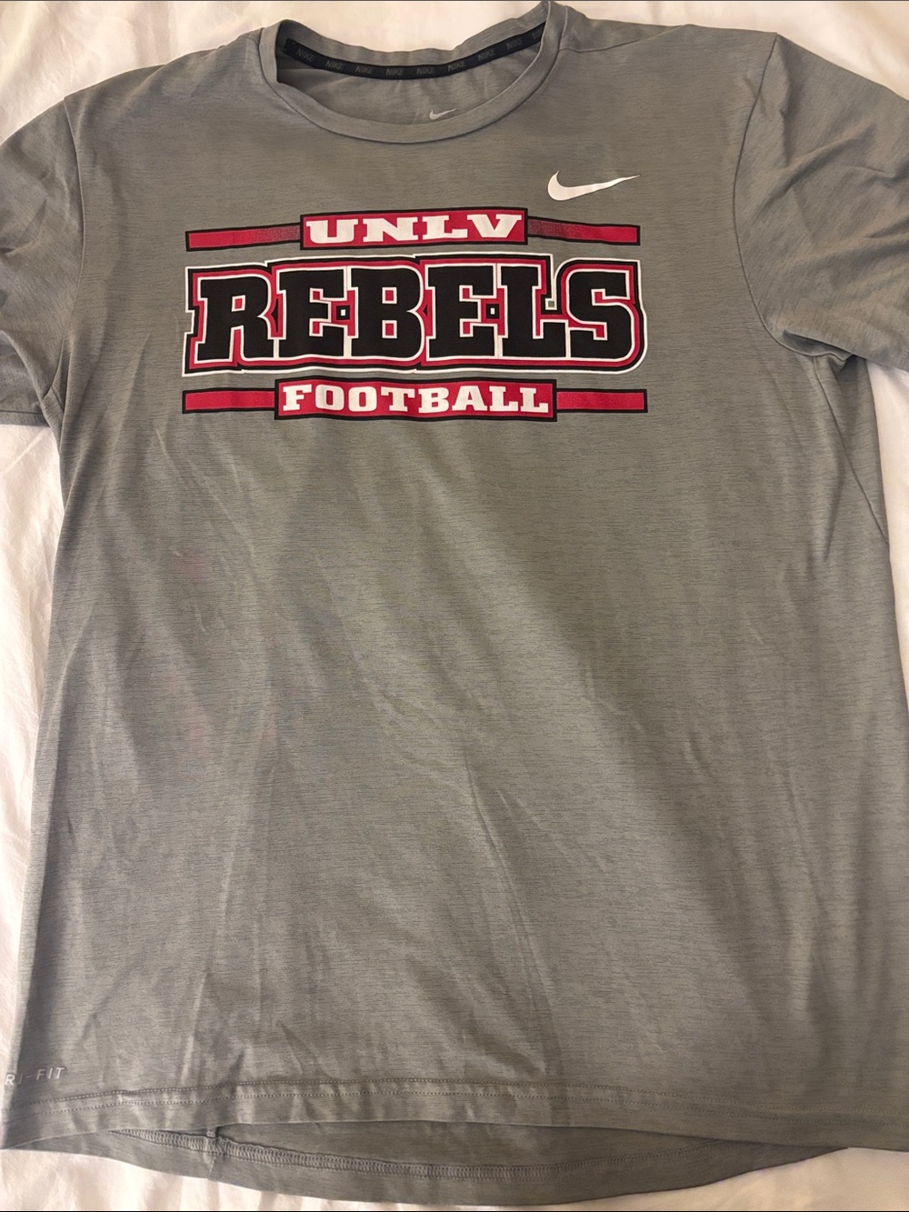 NIKE UNLV Rebels Football Issued Shirt 🏈 - LARGE